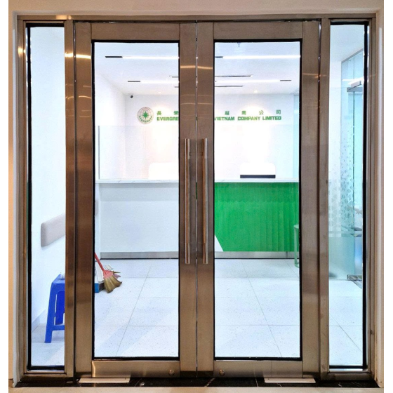 Cửa kính chống cháy khung inox.